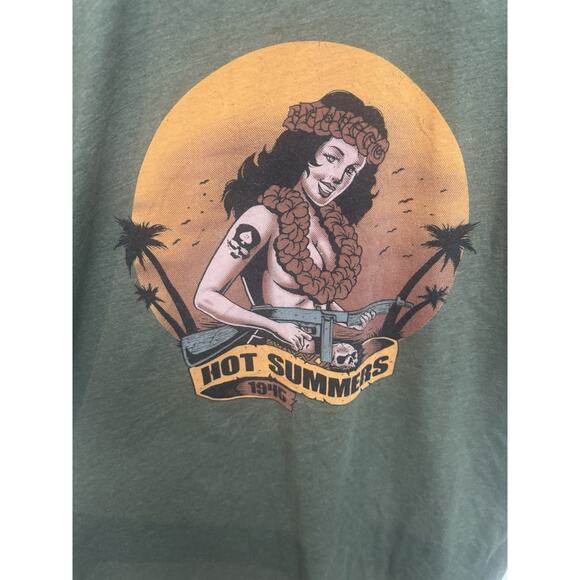 Zero Foxtrot Hot Summers 1945 Green Men's T- Shirt XL Pinup Hawaiian Girl Luau - Picture 2 of 5